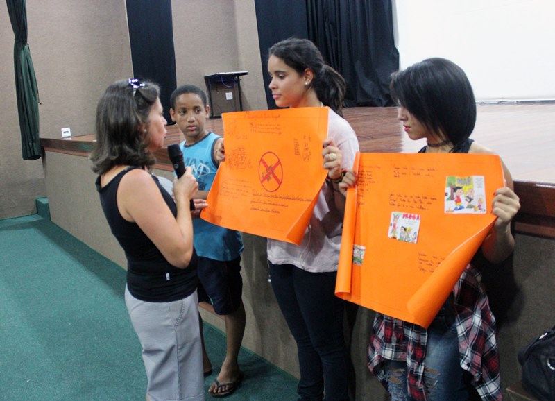 Escola e Prefeitura de Boa Esperança do Sul realizam palestras para prevenção contra o uso de drogas