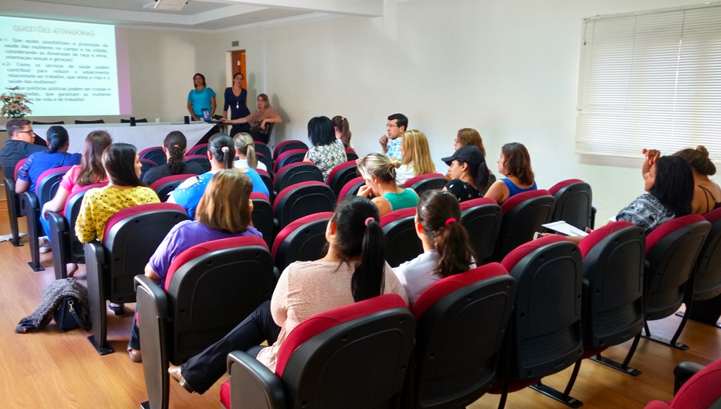 Prefeitura de Dourado realiza Plenária sobre Saúde da Mulher