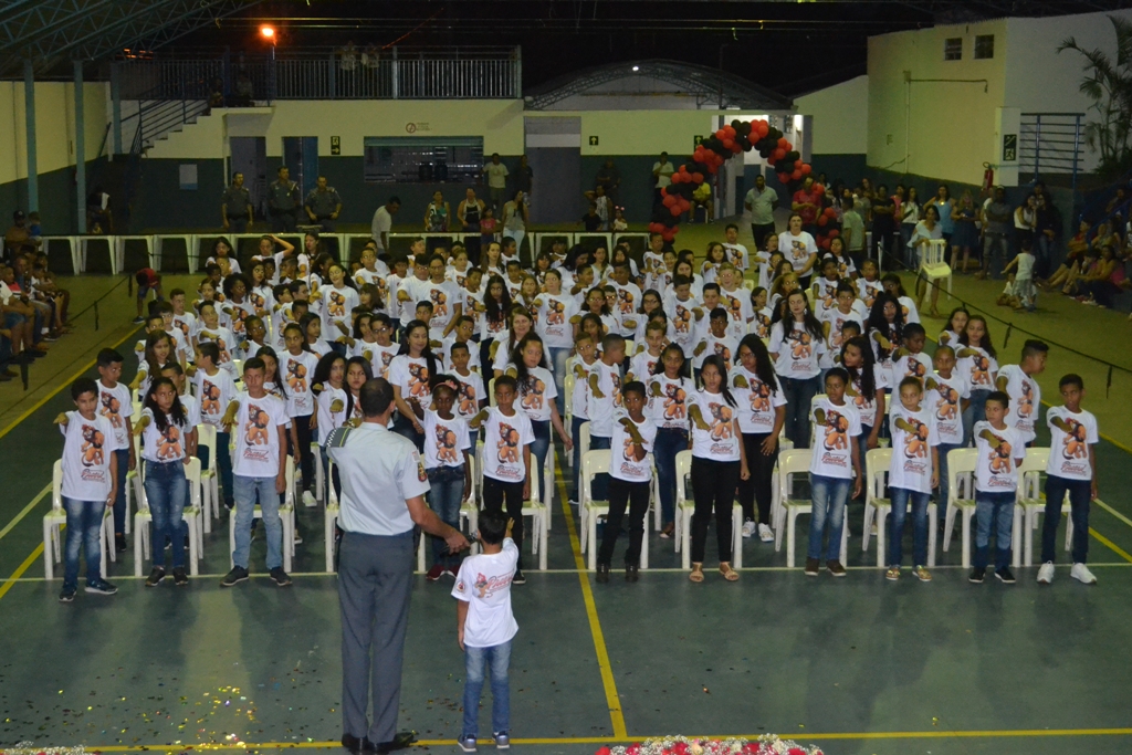 Proerd forma 130 crianças em Ribeirão Bonito