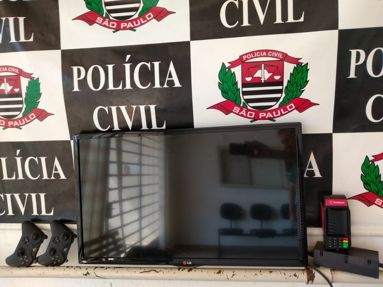 Polícia Civil encontra parte de objetos furtados de chácara em Ribeirão Bonito