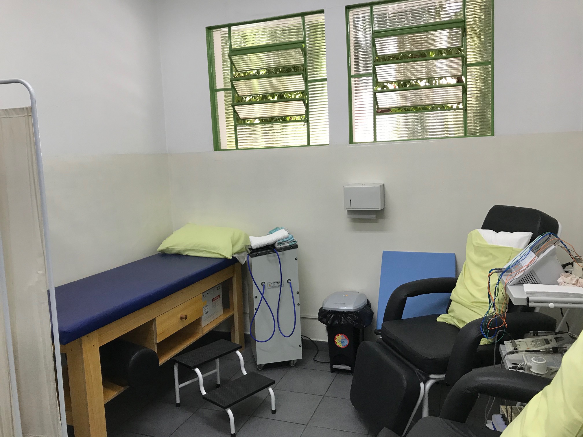 Prefeitura de Ribeirão Bonito adquire equipamentos e mobiliários para salas de Fisioterapia