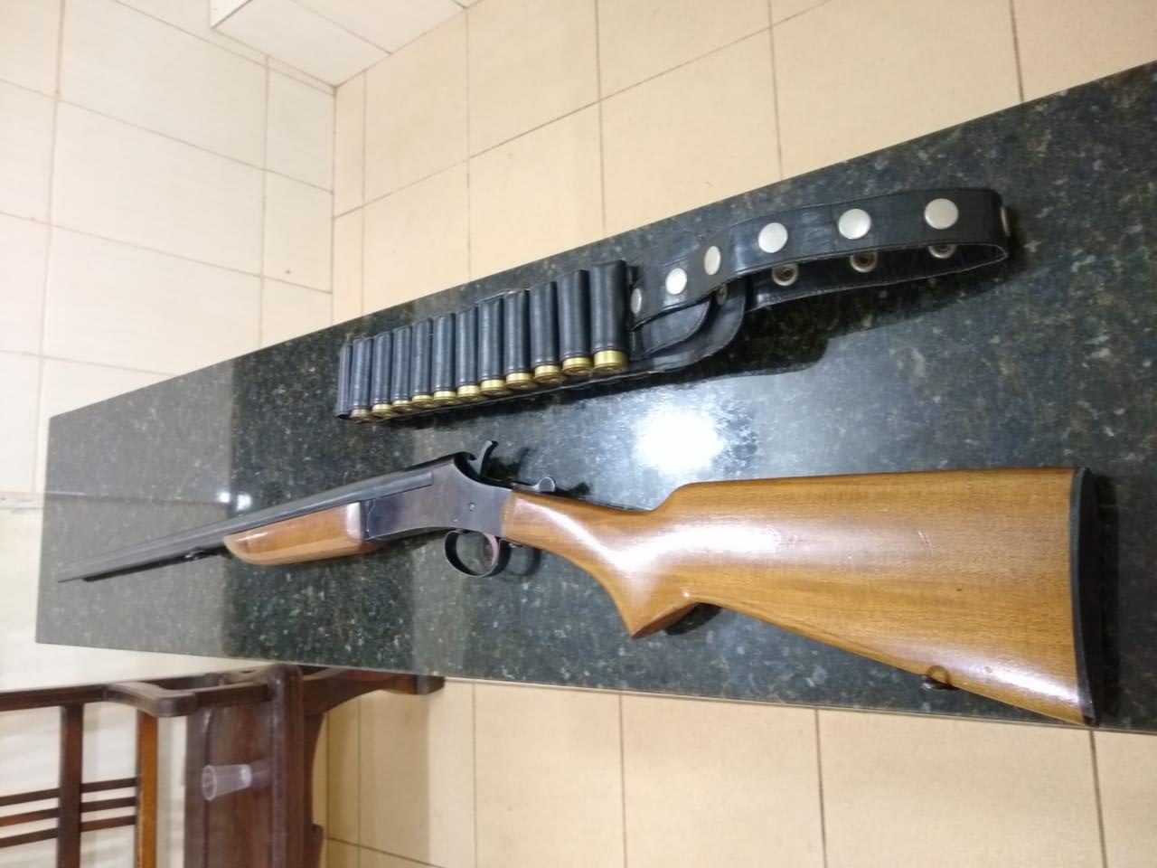 Polícia Militar localiza arma de fogo em chácara na zona rural de Ribeirão Bonito