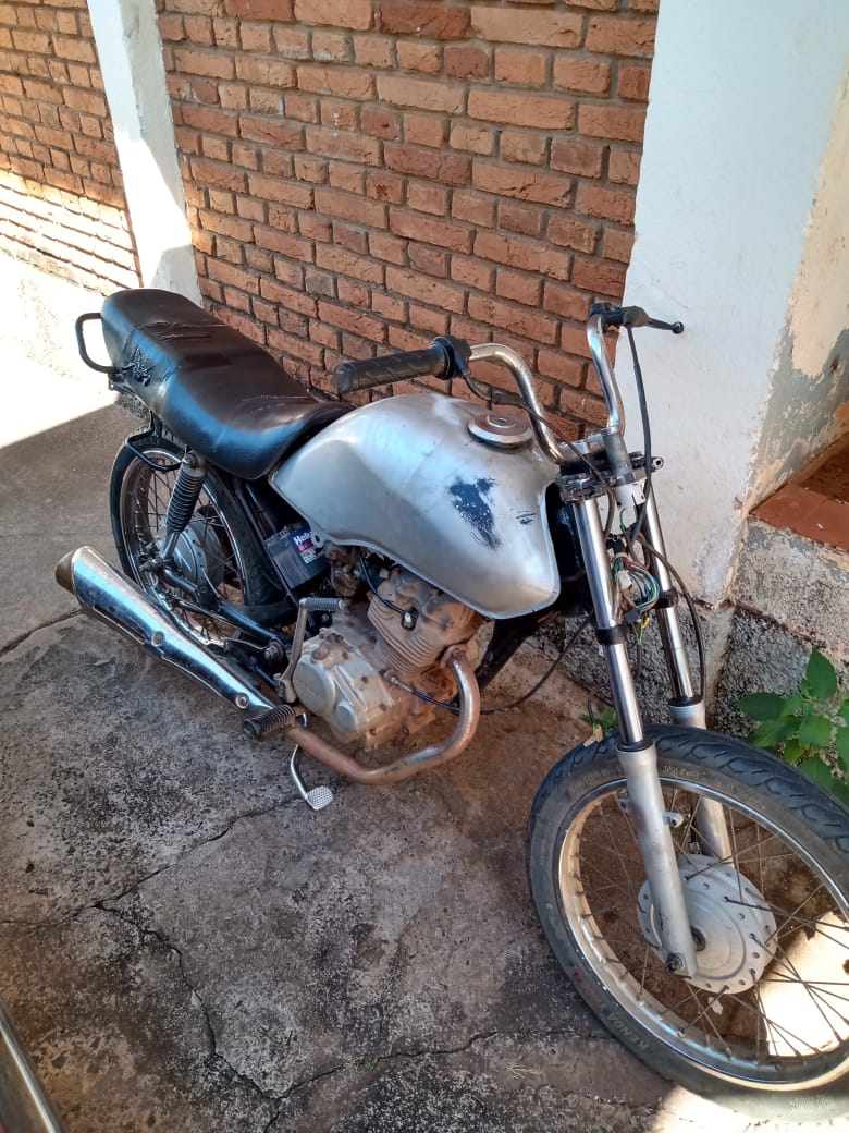 Polícia Militar de Ribeirão Bonito recupera moto furtada